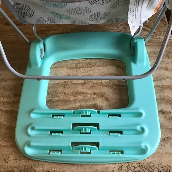 Summer Baby Bather Folding Bath Sling- Bath Support for Use in the Tub - Picture 6 of 6